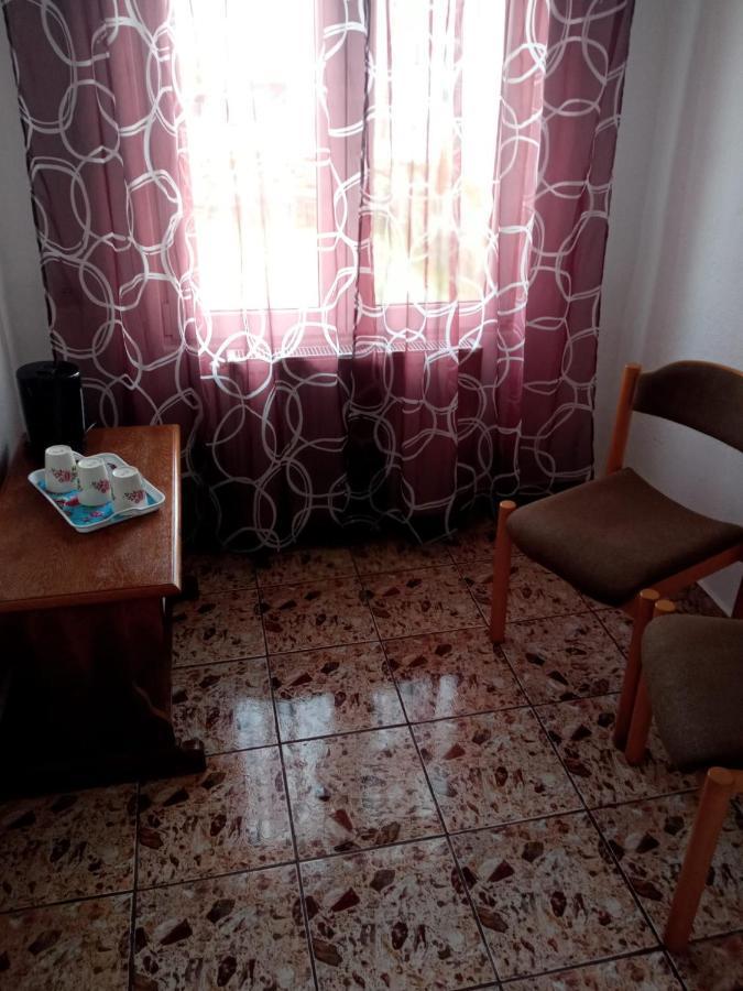 Casa Iuliana Hotel Gyergyóvárhegy Kültér fotó