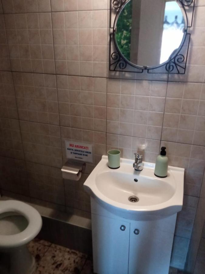 Casa Iuliana Hotel Gyergyóvárhegy Kültér fotó